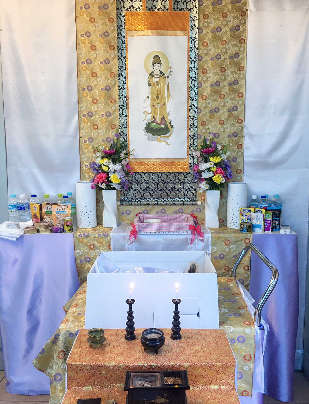 高良斎場の第２斎場祭壇